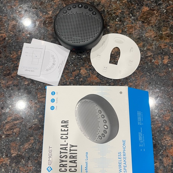 eMeet Luna Conferenece speaker
